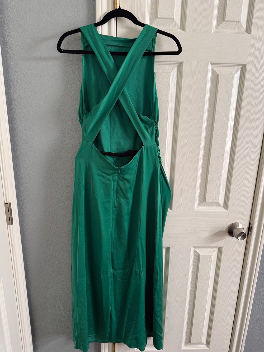 Commense Emerald Green Sleeveless Ruched Maxi Dress - Picture 3 of 7